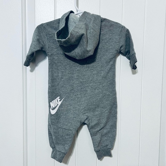 Nike Charcoal Gray 3M One Piece - Picture 3 of 5
